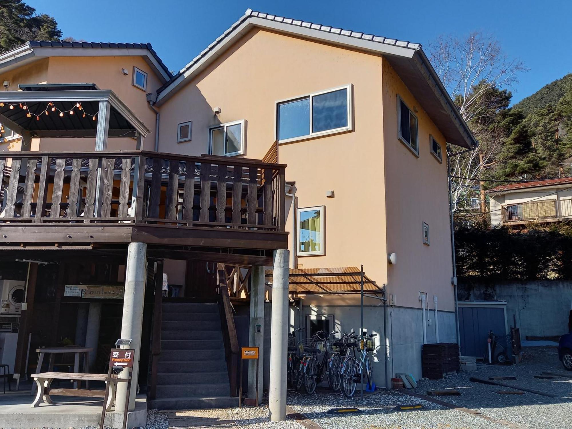 Orange Cabin Inn Far From Station Fujikawaguchiko Eksteriør bilde
